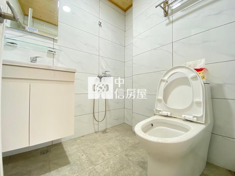 (出租中)全新整修.樹孝商圈.十甲市場.3房2衛美寓房屋室內格局與周邊環境