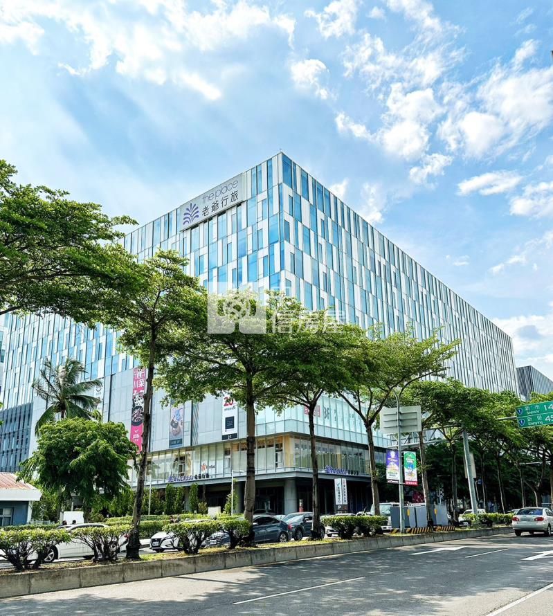 東門路大面寬賺錢金店面房屋室內格局與周邊環境