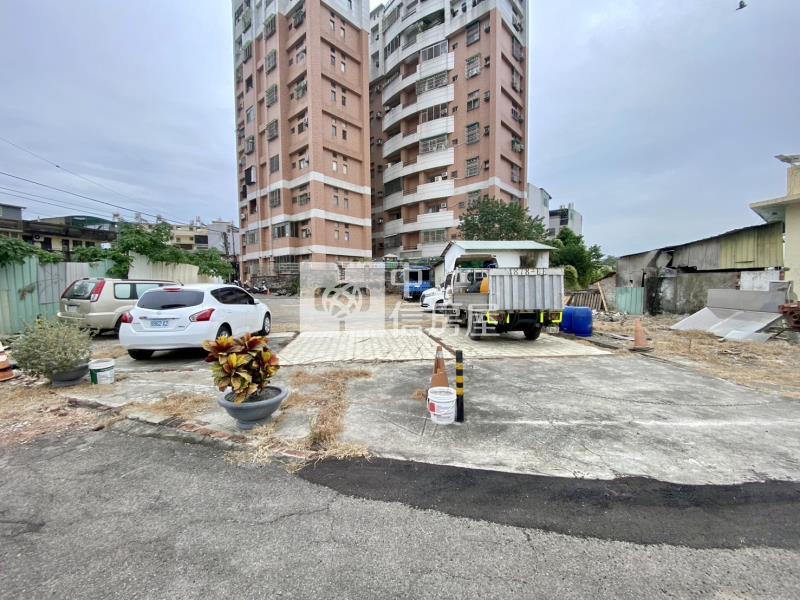 草湖公園大地坪建地房屋室內格局與周邊環境