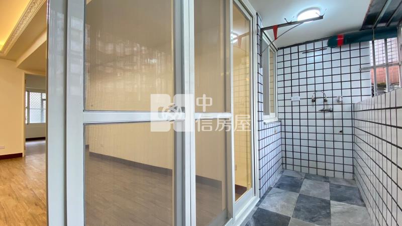 大雅中清全新整理四房休旅車位房屋室內格局與周邊環境