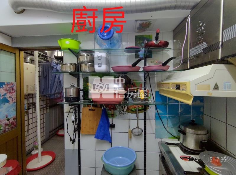 成功東路黃金樓店房屋室內格局與周邊環境