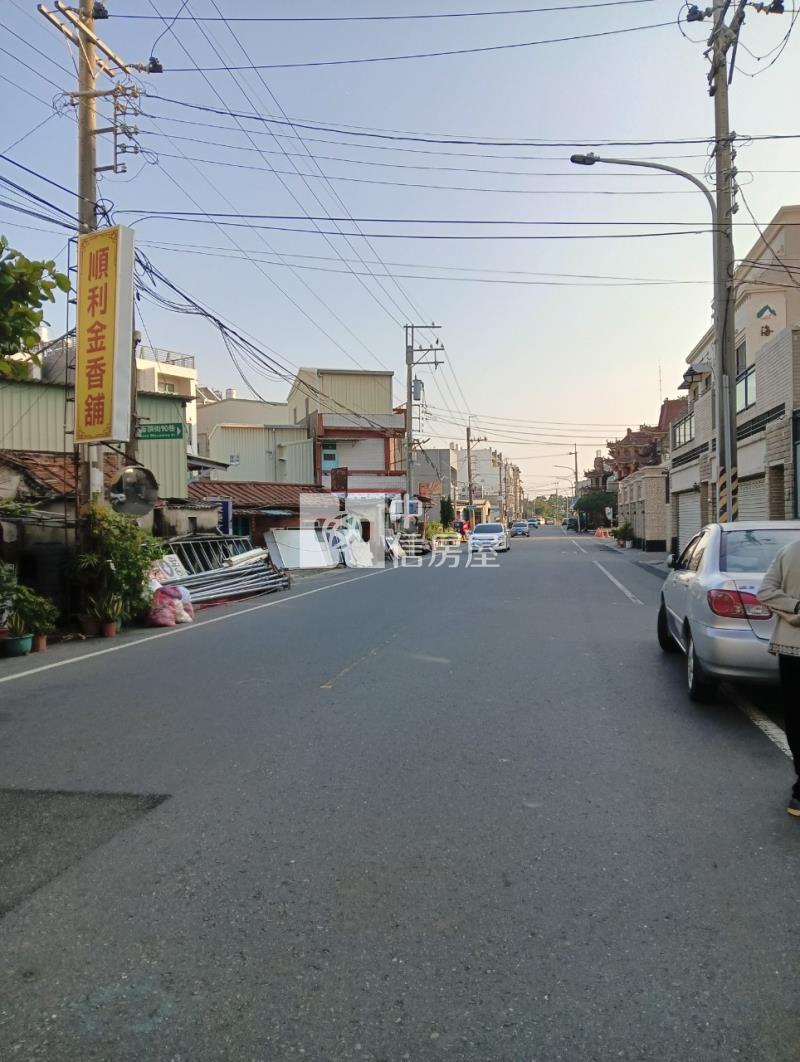 歸仁崙仔頂12米路建地房屋室內格局與周邊環境