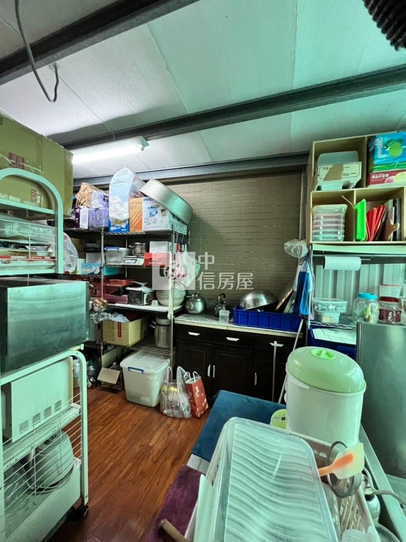 楊梅市區透天店面房屋室內格局與周邊環境