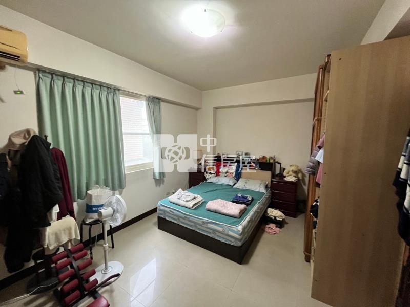 楊梅市區透天店面房屋室內格局與周邊環境