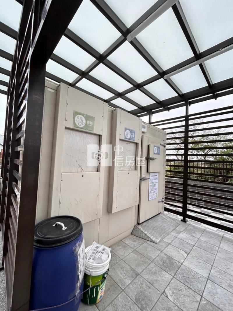 喜來登全新兩房雙車房屋室內格局與周邊環境