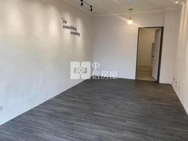 中原商圈鈔值店面房屋室內格局與周邊環境