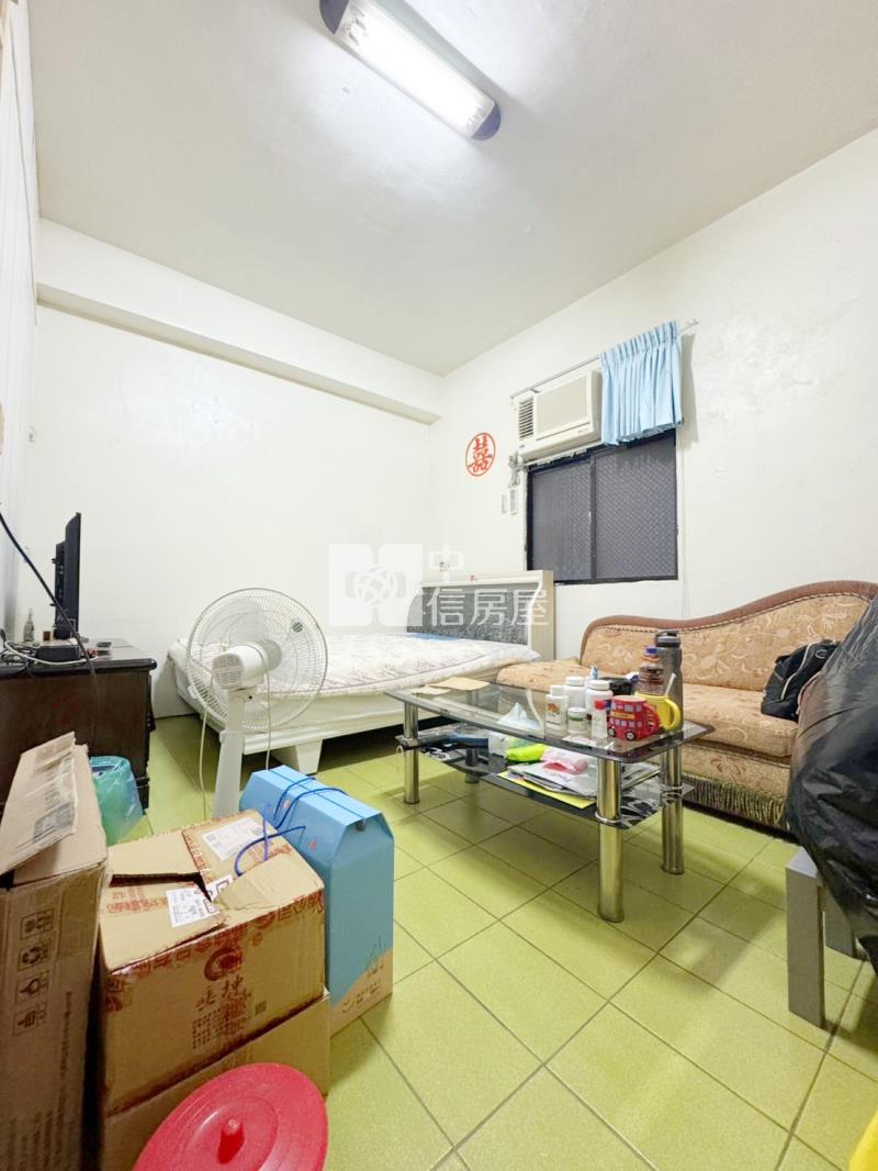 精誠夜市乙工透天房屋室內格局與周邊環境