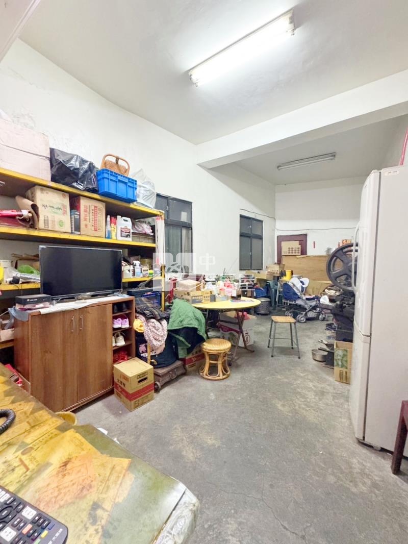 精誠夜市乙工透天房屋室內格局與周邊環境
