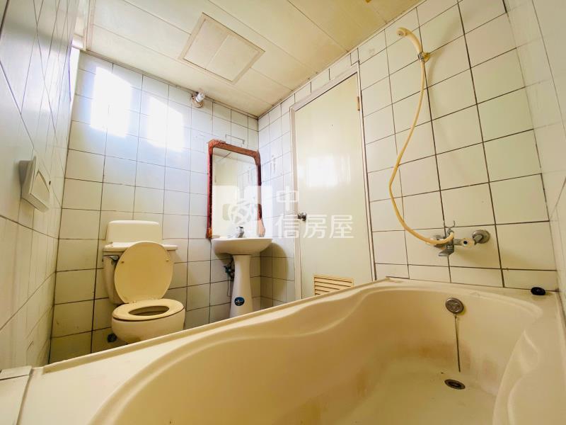 虎嘯中村高樓層大3房(專任)房屋室內格局與周邊環境