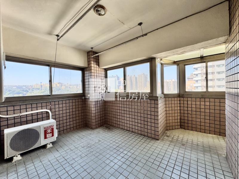世貿中科樓中樓房屋室內格局與周邊環境