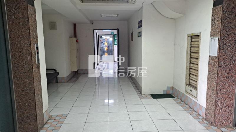 永康交流道旁臨路15米商辦(A)房屋室內格局與周邊環境