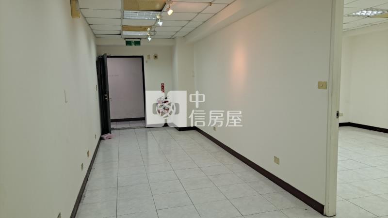 永康交流道旁臨路15米商辦(B)房屋室內格局與周邊環境