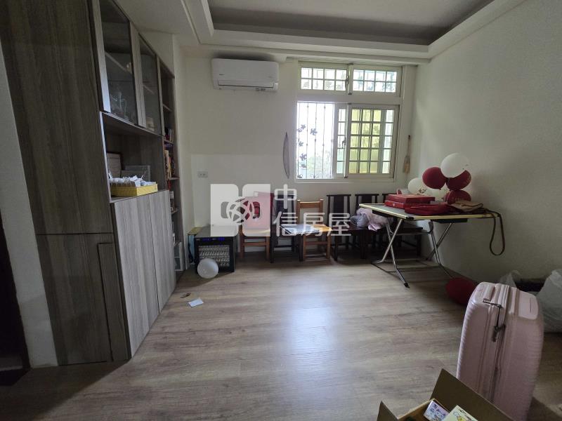 近高鐵開心農場農舍房屋室內格局與周邊環境