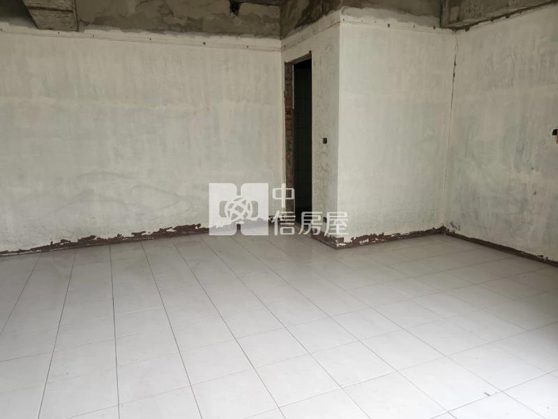 五福街八大套房毛胚屋房屋室內格局與周邊環境