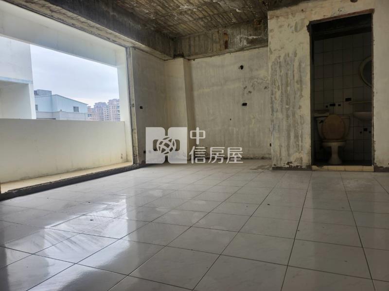 五福街八大套房毛胚屋房屋室內格局與周邊環境