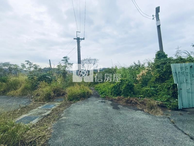 苗栗臨路大面寬便宜建地(A)房屋室內格局與周邊環境