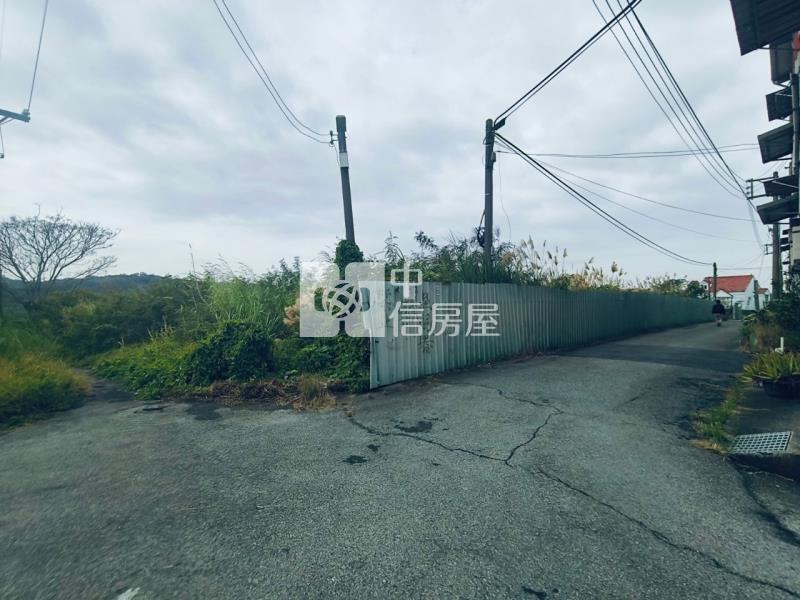 苗栗臨路大面寬便宜建地(A)房屋室內格局與周邊環境