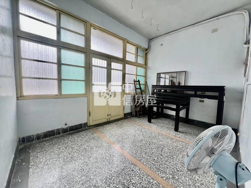 朴子開元路店住房屋室內格局與周邊環境