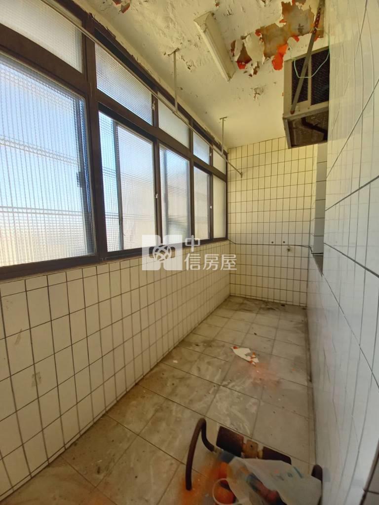 【新世紀】普義路透店房屋室內格局與周邊環境