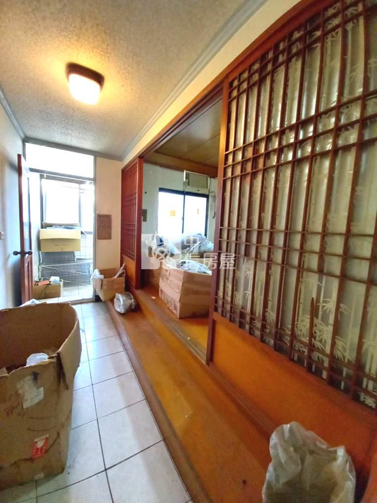 【新世紀】普義路透店房屋室內格局與周邊環境