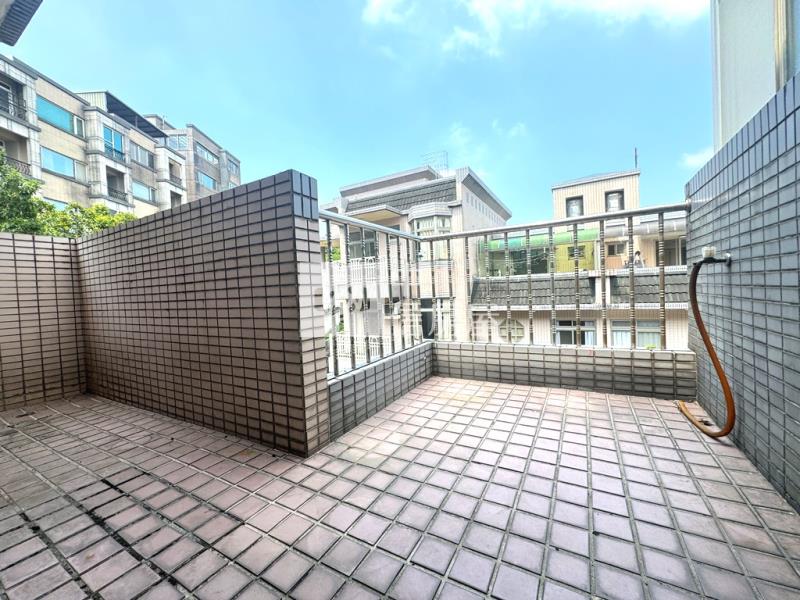 【新世紀】楊梅夏威夷社區透天房屋室內格局與周邊環境