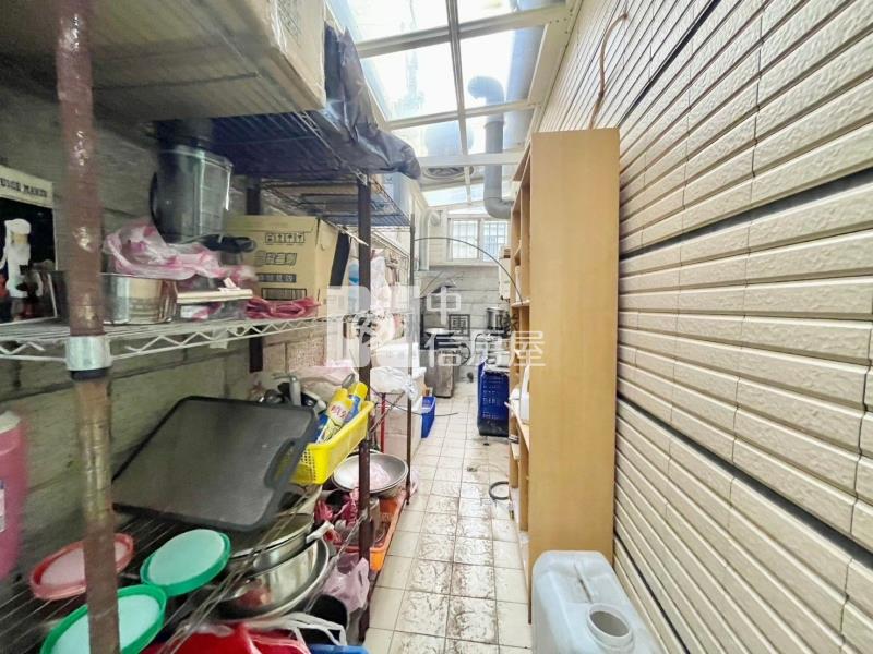 別墅家大地坪邊間美別墅房屋室內格局與周邊環境