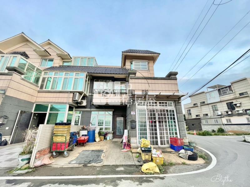 別墅家大地坪邊間美別墅房屋室內格局與周邊環境