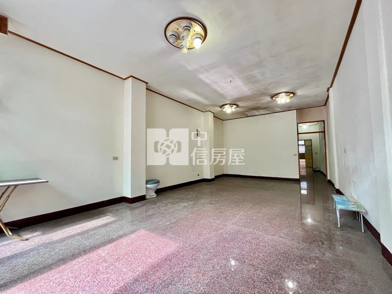 豐原圓環東路區公所旁大地坪透天房屋室內格局與周邊環境
