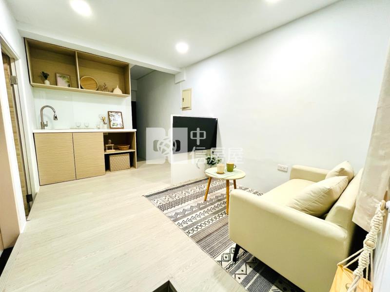 楊梅交流道愛買商圈美2套房房屋室內格局與周邊環境