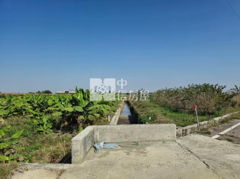 後壁區白沙屯地型方正肥沃農地房屋室內格局與周邊環境