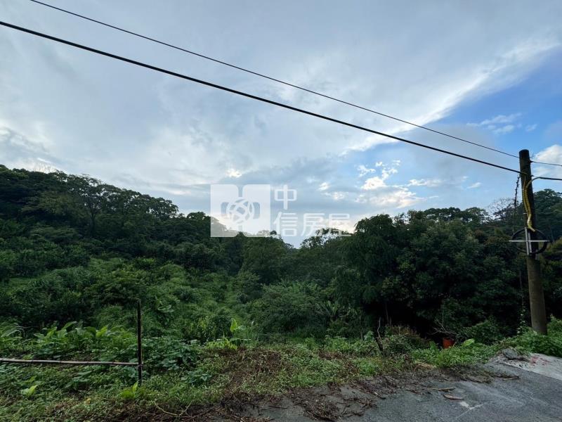 苗栗公館協雲宮旁農林+建地房屋室內格局與周邊環境