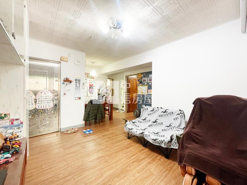 中國江山美2房房屋室內格局與周邊環境