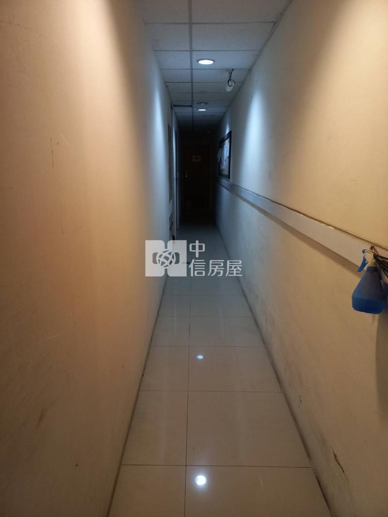 近SOGO收租電梯透天12間套房房屋室內格局與周邊環境