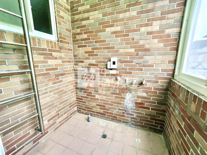 【豐禾】近66好市多邊間庭院別墅房屋室內格局與周邊環境