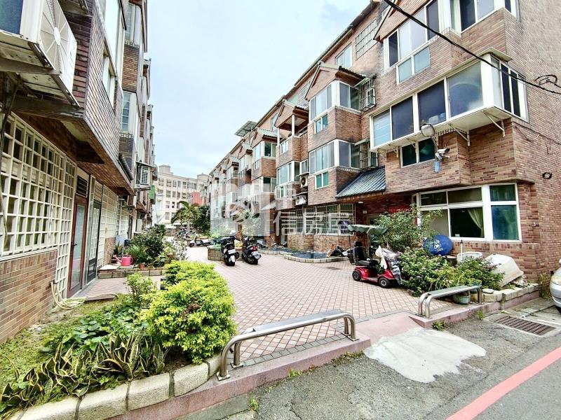 【豐禾】近66好市多邊間庭院別墅房屋室內格局與周邊環境