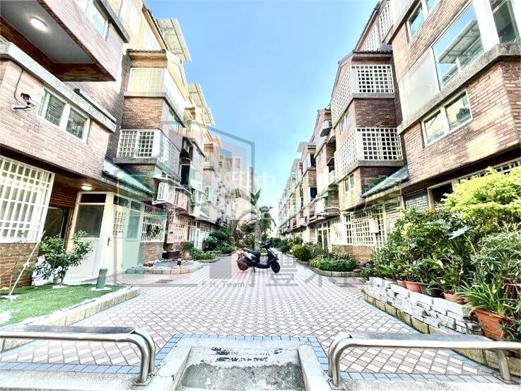 【豐禾】近66好市多邊間庭院別墅房屋室內格局與周邊環境