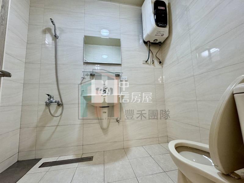 【豐禾】楊梅水美國小整新透天房屋室內格局與周邊環境