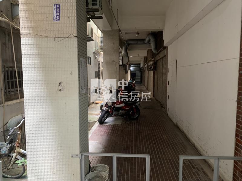 公園路便宜樓店房屋室內格局與周邊環境