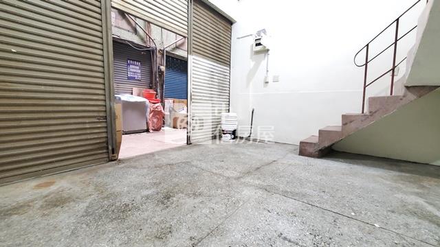信義國小便宜邊間小透天房屋室內格局與周邊環境