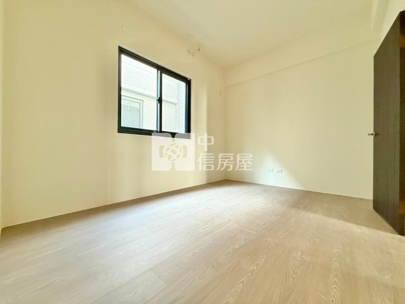 成功×塗城雙商圈｜全新未住4+1房前後停雙車朝北別墅房屋室內格局與周邊環境