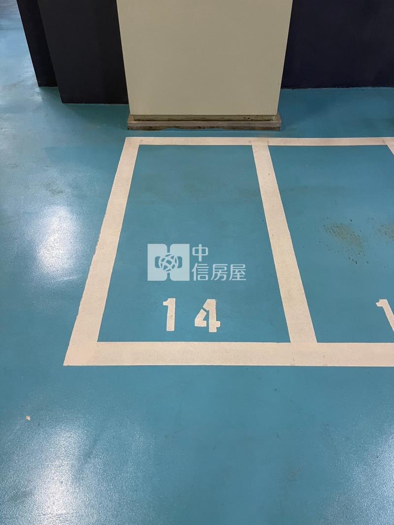 文心大慶全新未住視野三房平車房屋室內格局與周邊環境