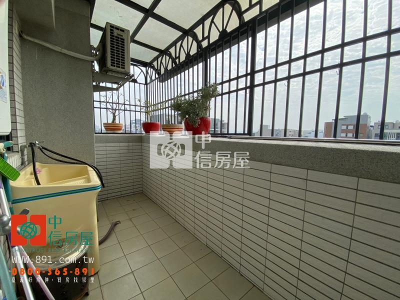 興美六路車位樓中樓住家房屋室內格局與周邊環境