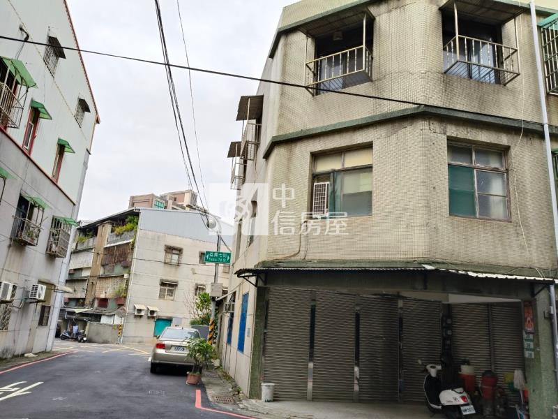 中平特區透天房屋室內格局與周邊環境