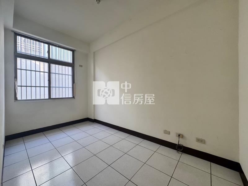 龍潭近市區透店房屋室內格局與周邊環境