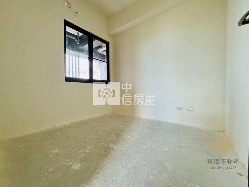 文華天際三房車邊間景觀戶房屋室內格局與周邊環境
