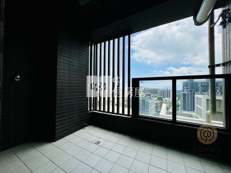 文華天際三房車邊間景觀戶房屋室內格局與周邊環境