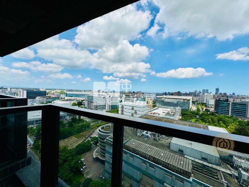 文華天際三房車邊間景觀戶房屋室內格局與周邊環境