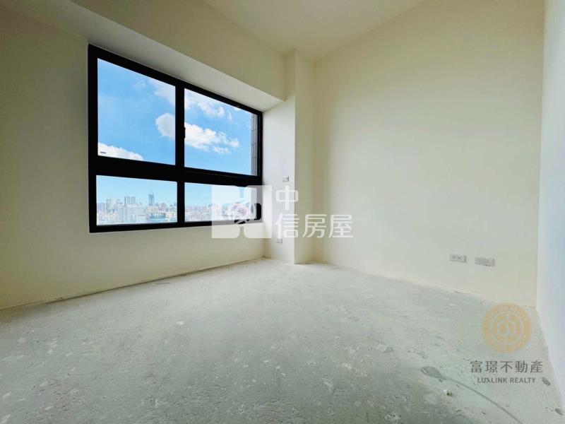 文華天際三房車邊間景觀戶房屋室內格局與周邊環境