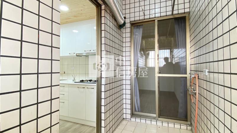 太原車站全新整理三房車位房屋室內格局與周邊環境