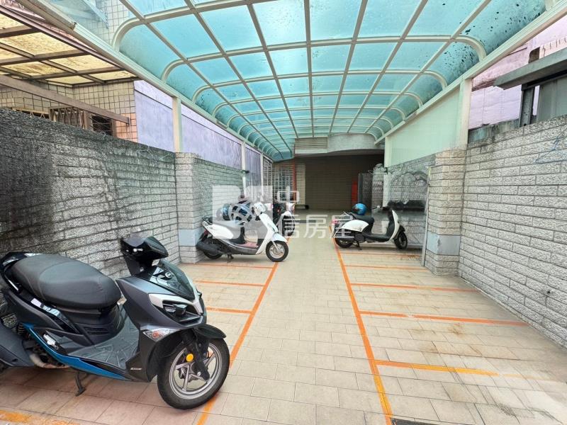 【奔馳】中原大學獨棟電梯收租套房房屋室內格局與周邊環境